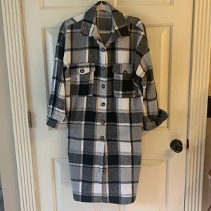 Women’s long Shacket